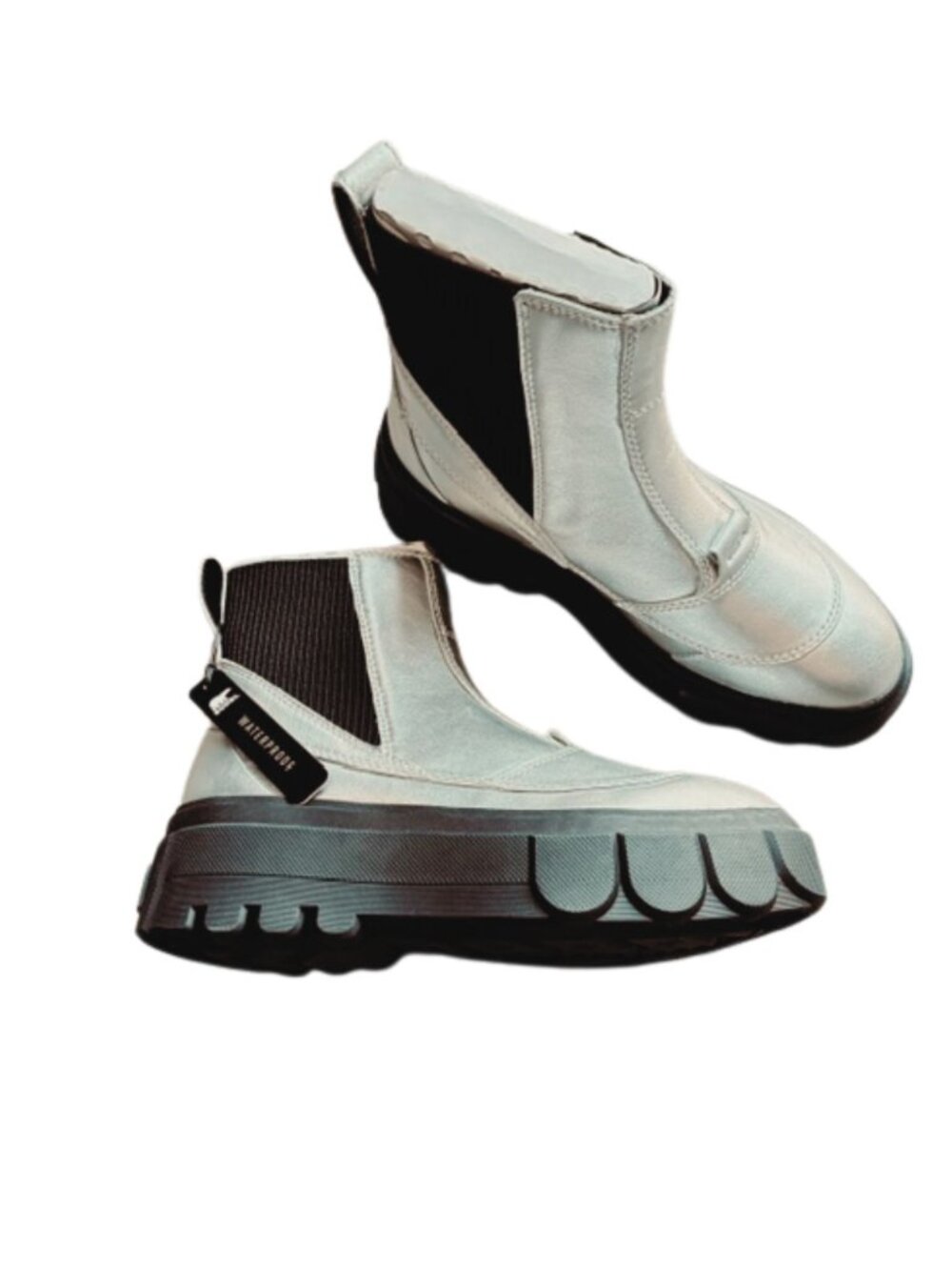 Sorel Caribou X Chelsea WP Pure Silver Metallic Black NIB Size 7